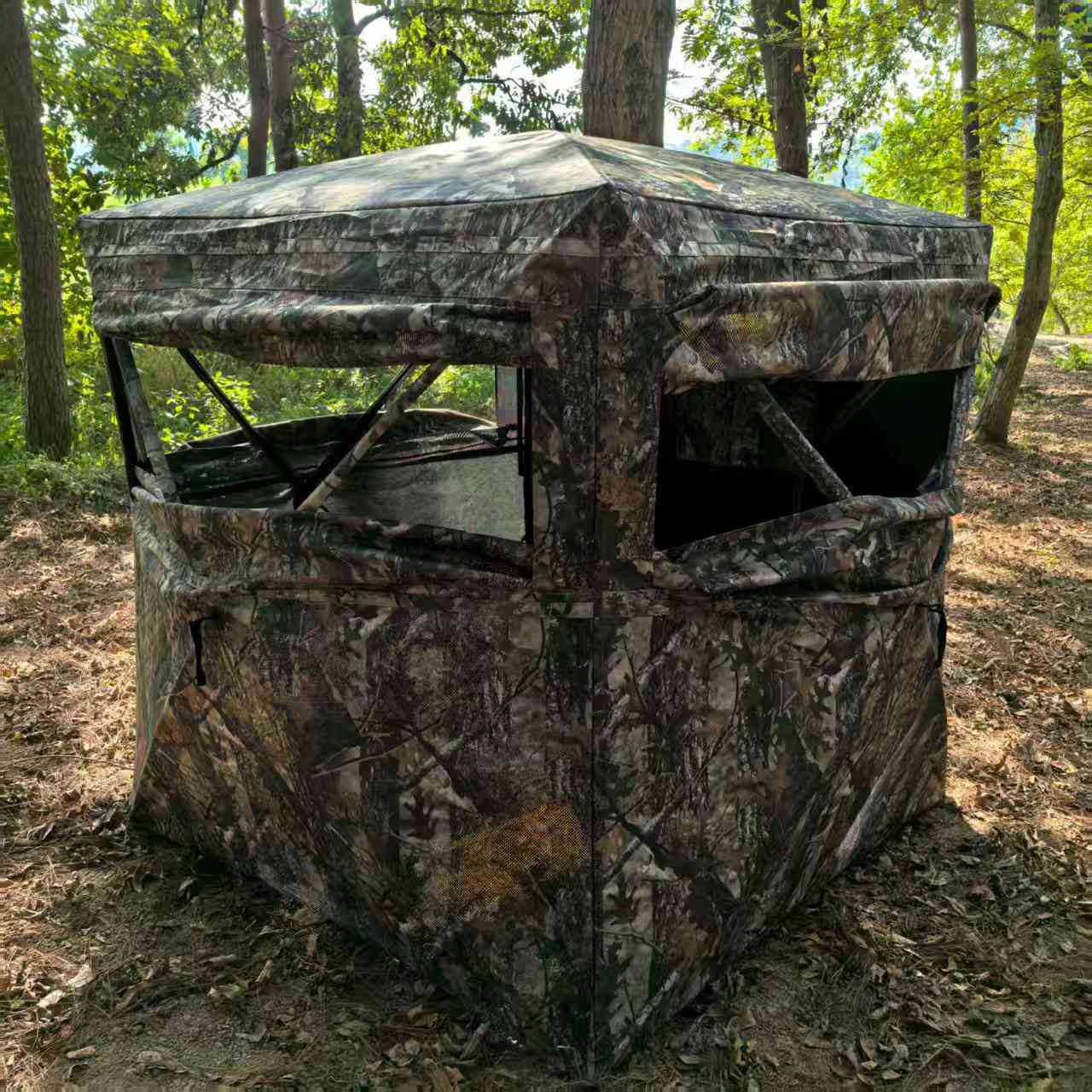 Hunting Tent with 270° One-Way - огляд і ціна Emergency Mylar Tent